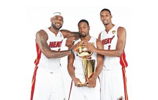 【体育彩票】乒乓球名将张继科分享训练哲学，打球不必刻意练左手或右手，你怎么看？