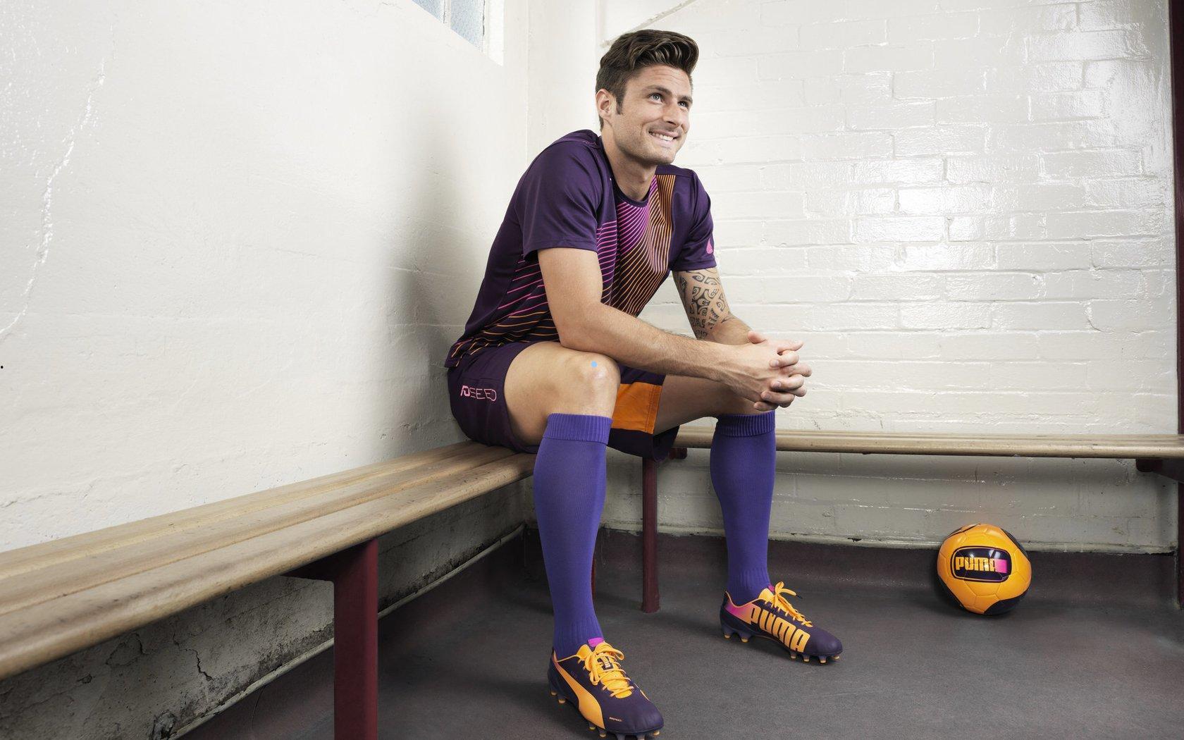 周五焦点对决,皇家社会主场迎战赫罗纳,残阵保级能否破咒?